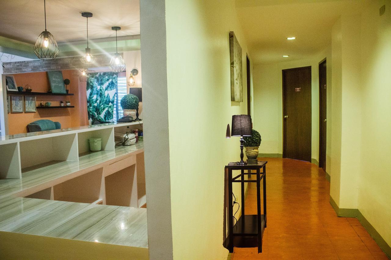 Naps & Maps Hostel Cebu ภายนอก รูปภาพ