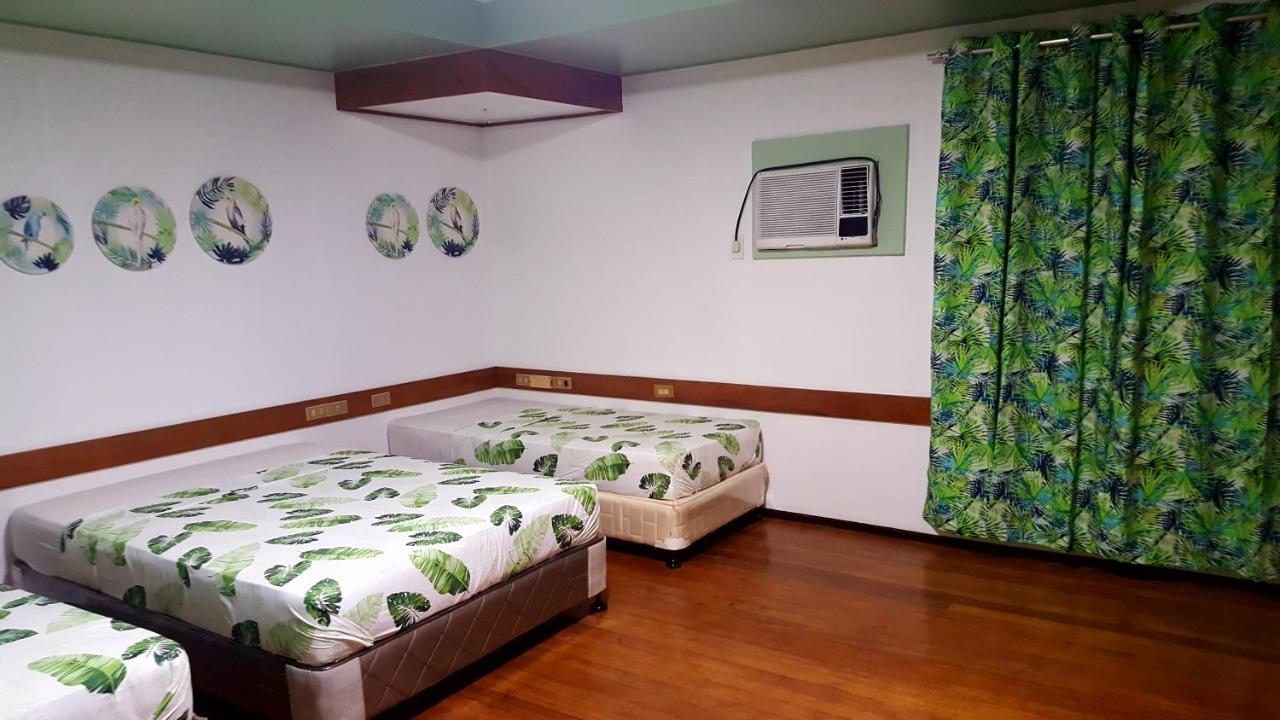 Naps & Maps Hostel Cebu ภายนอก รูปภาพ