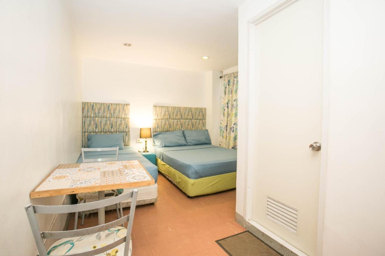 Naps & Maps Hostel Cebu ภายนอก รูปภาพ